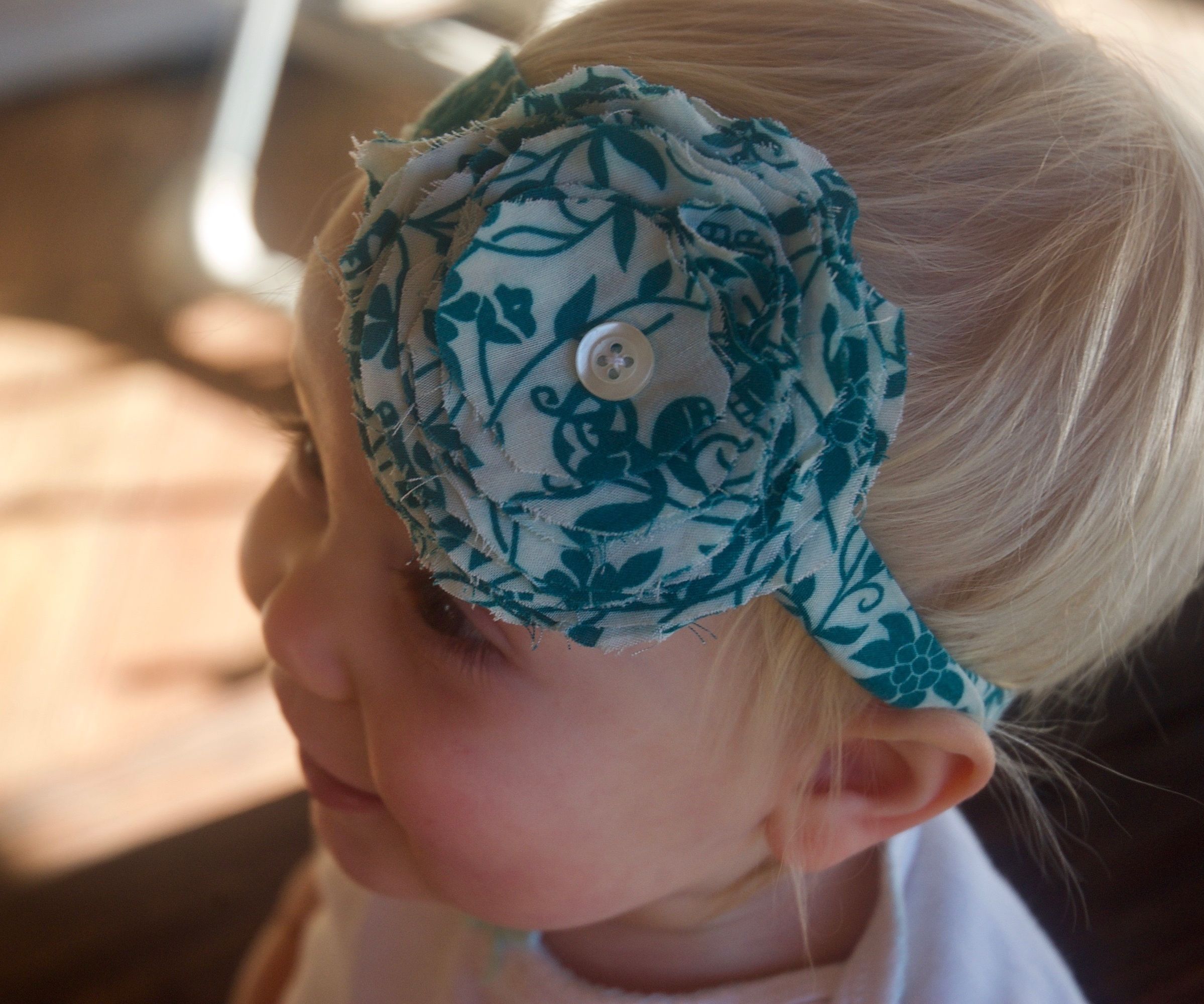 Easy Flower Headband for Little Girl