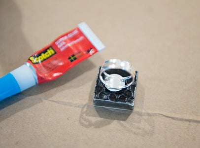 A DIY Stylish Ring Made From a Bathroom Tile