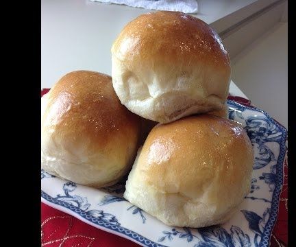 Bread Machine Dinner Rolls