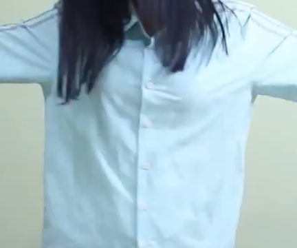 Turn a Man's Shirt Into a Woman's Shirt