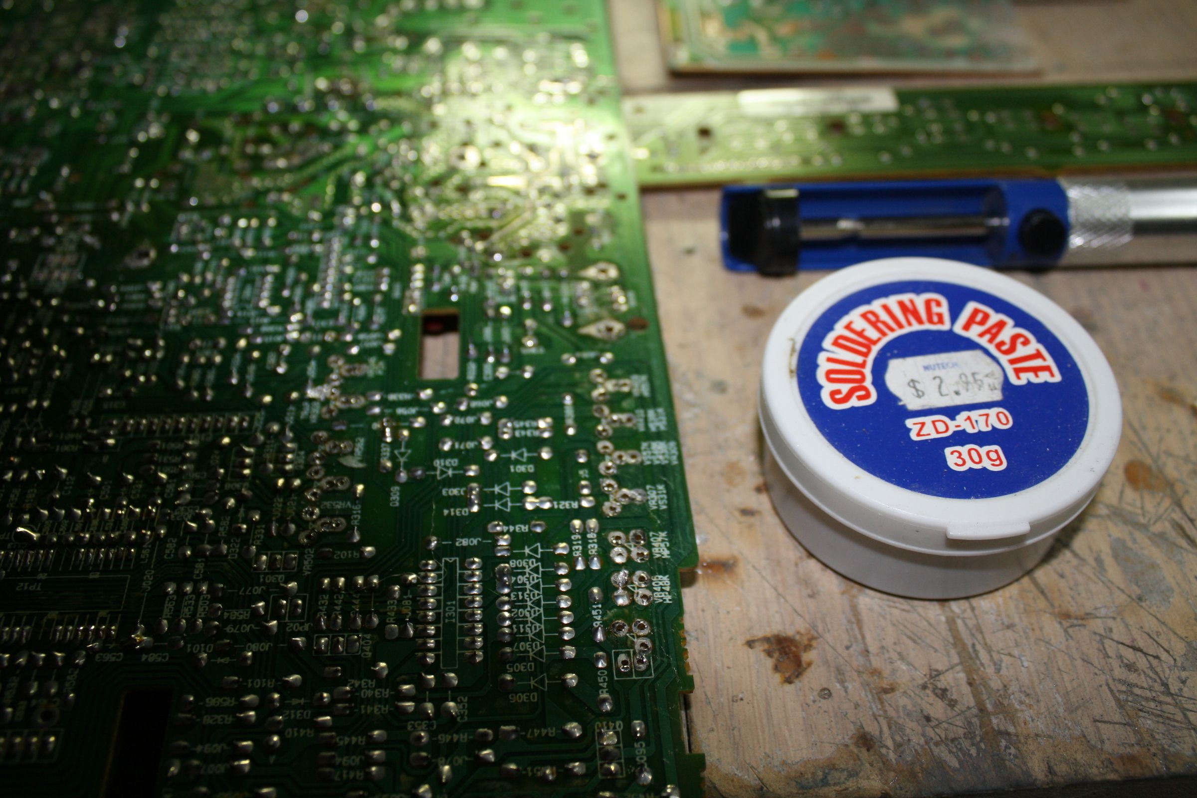 Make Your Own Solderpaste!