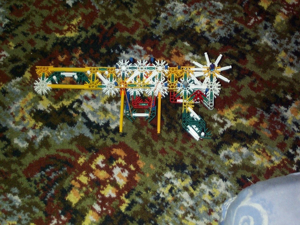 my modded Semi-automatic 7 Shot Knex Rifle