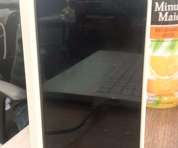 Team Awesome Job: the Interactive Notification Case (I.N.C.) 