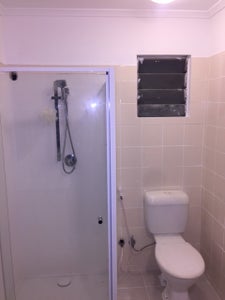 SHOWER AND SCREEN FIXING