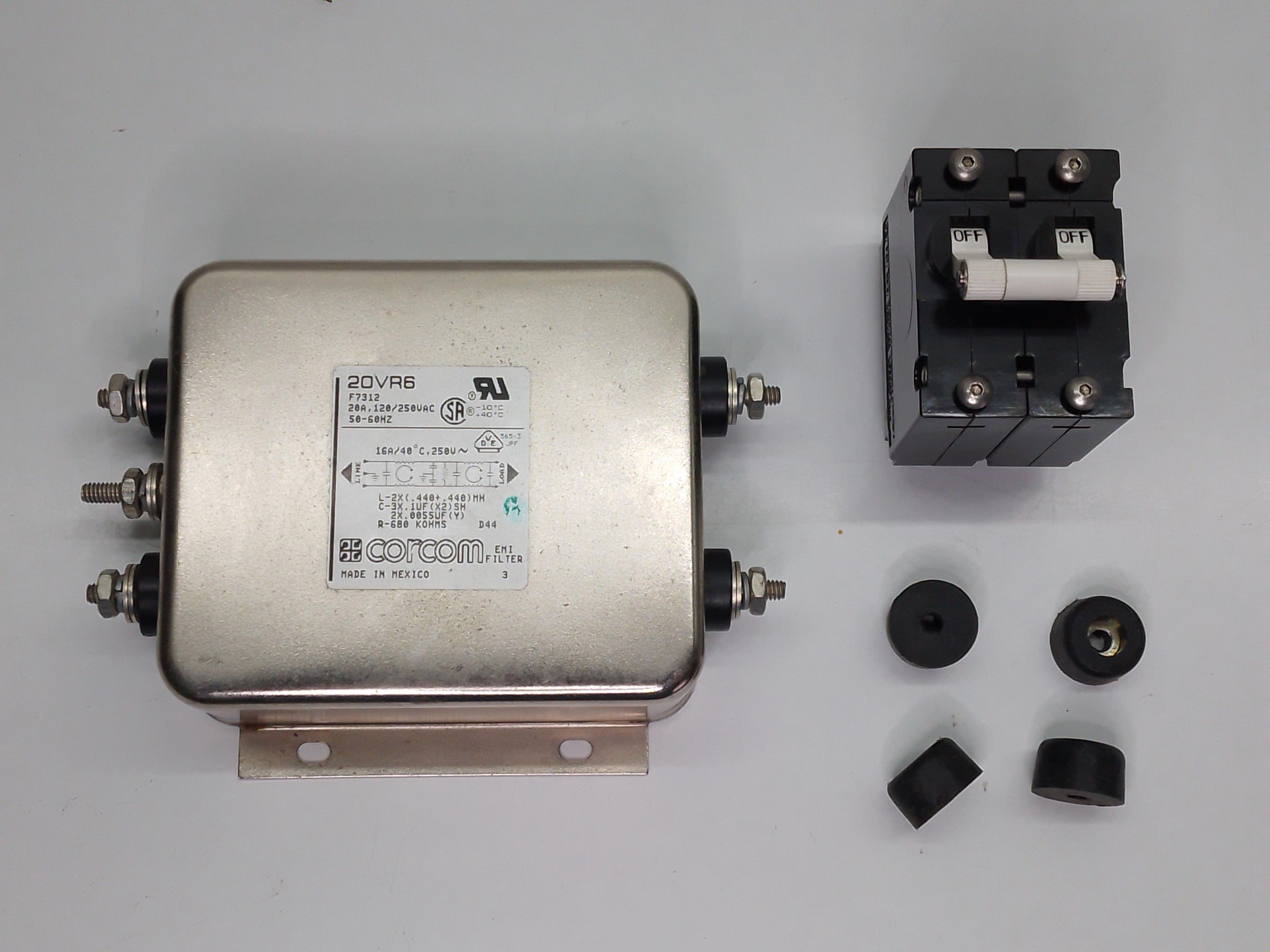 DIY Power Conditioner for Audio Built From an Old Cable Box 6 Steps