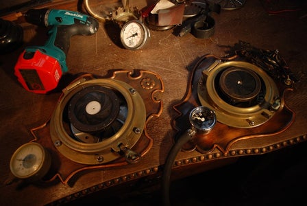 Steampunk Wearable Timemachine