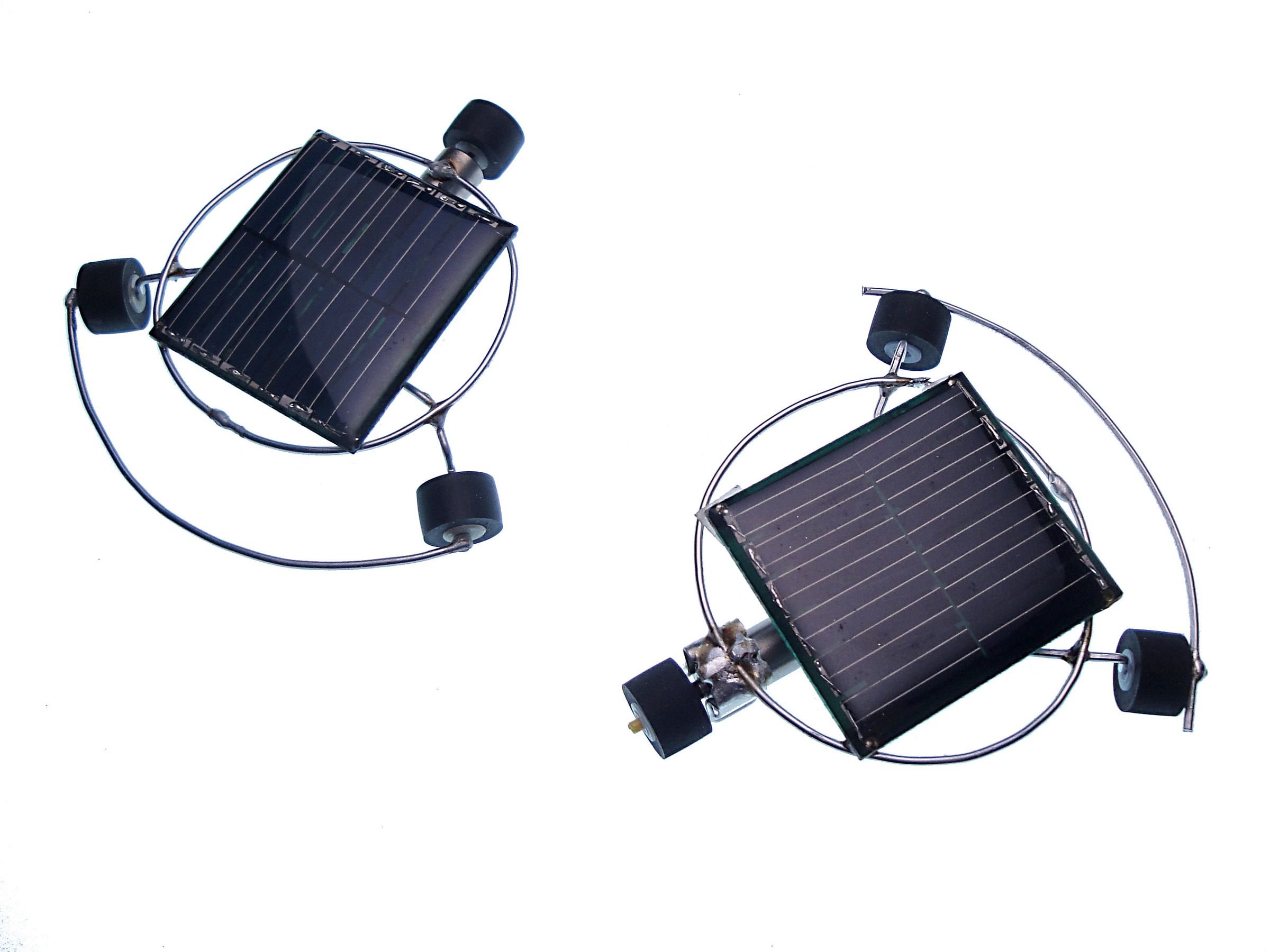 Solar Powered Battle Symet - BEAM Style