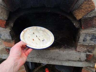Cooking in a Wood Fired Oven 5 - Baking Bread and Pies