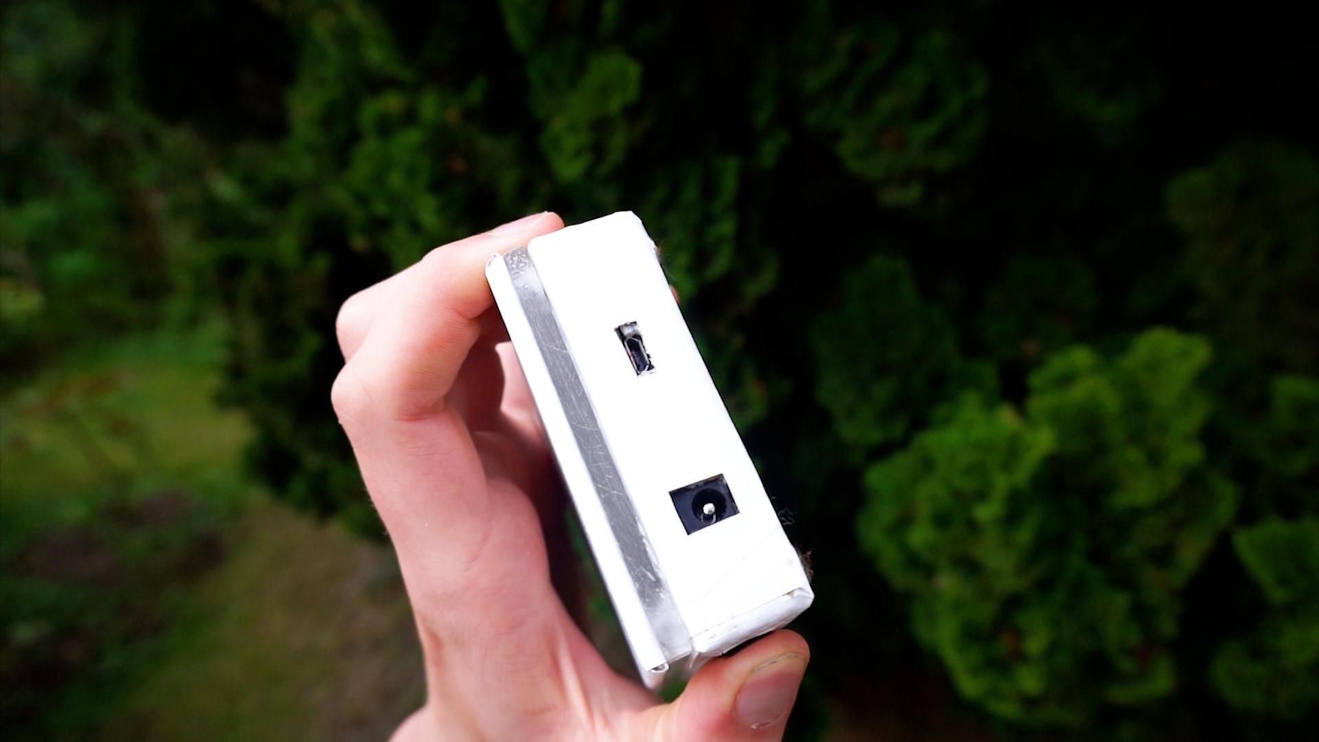 Turn an Old Laptop Battery Into a 10 000 MAh Power Bank 11 Steps
