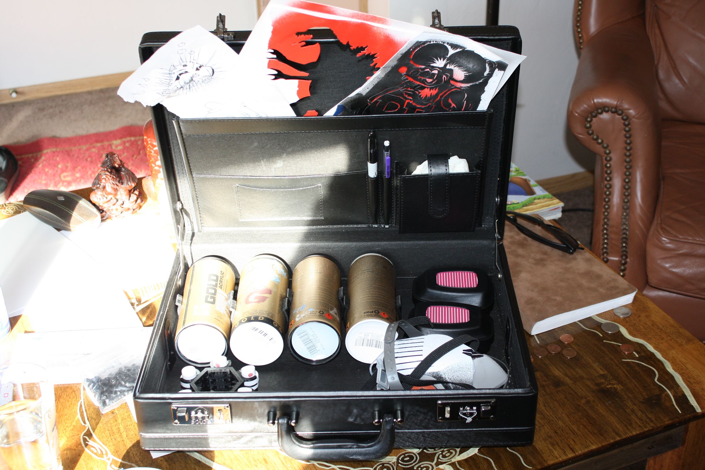 The Gentleman's Tag Bag (or The Sweetest Brief Case You've Seen Today)