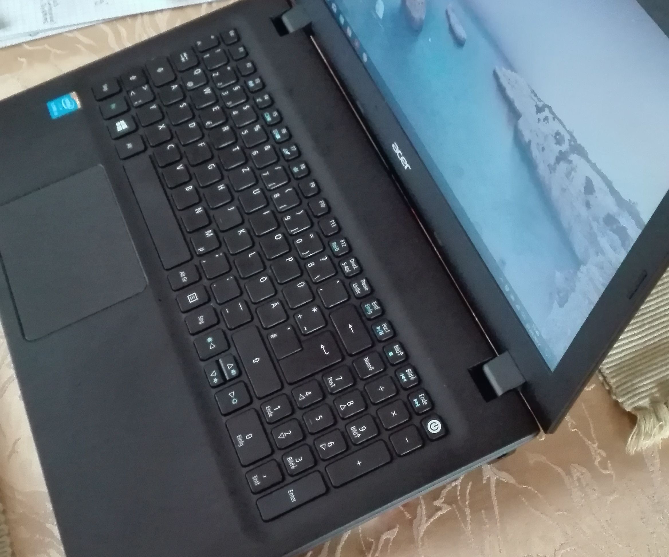 Laptop Stand From Folding Ruler
