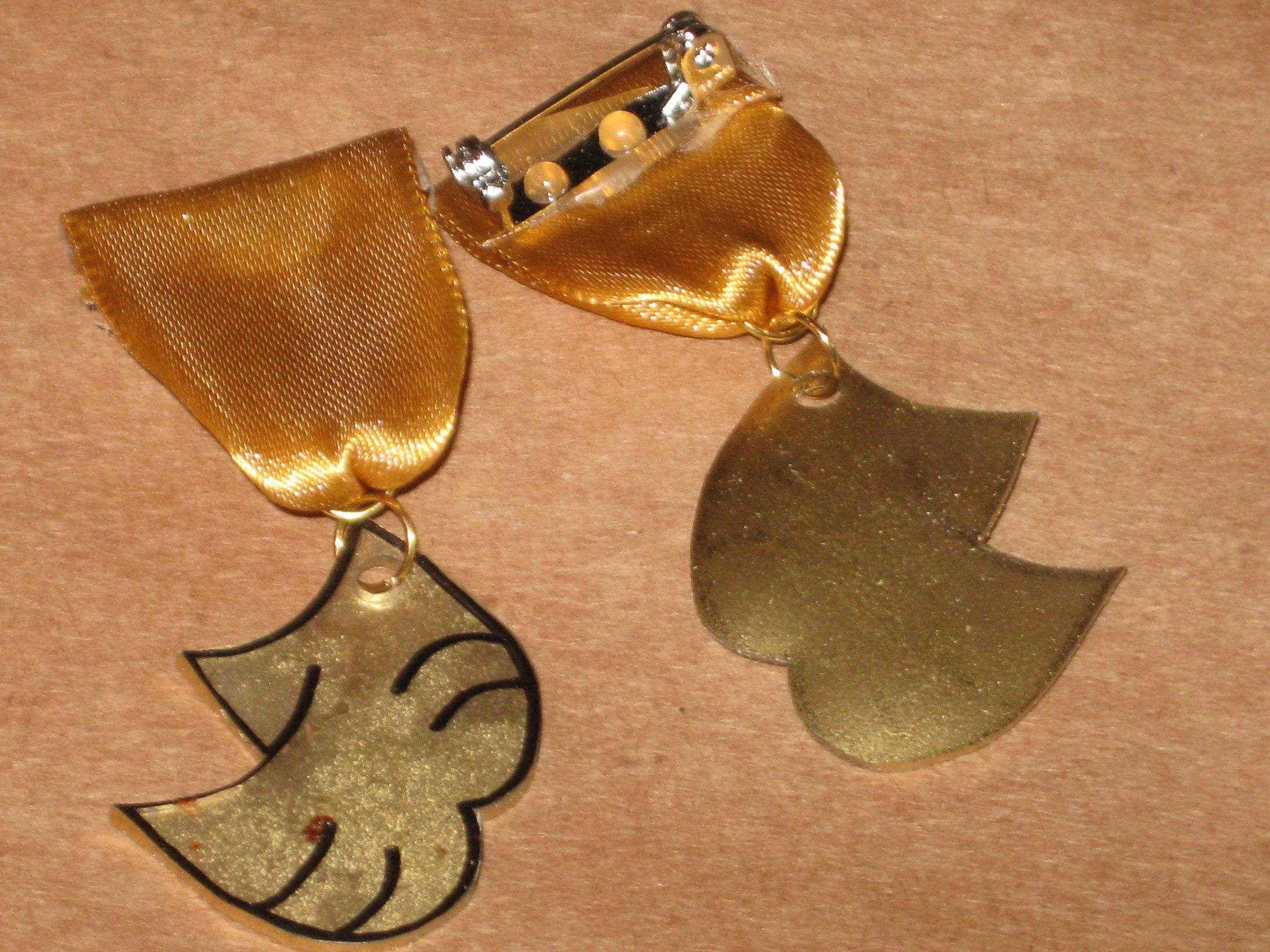 Ribbon Medal Shrinky-Dink Award