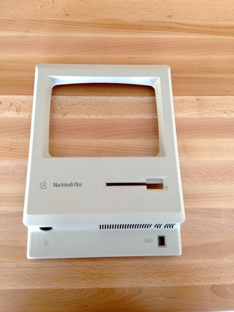 Making ApplePi, Merging a Vintage Macintosh Plus With the Raspberry Pi ...