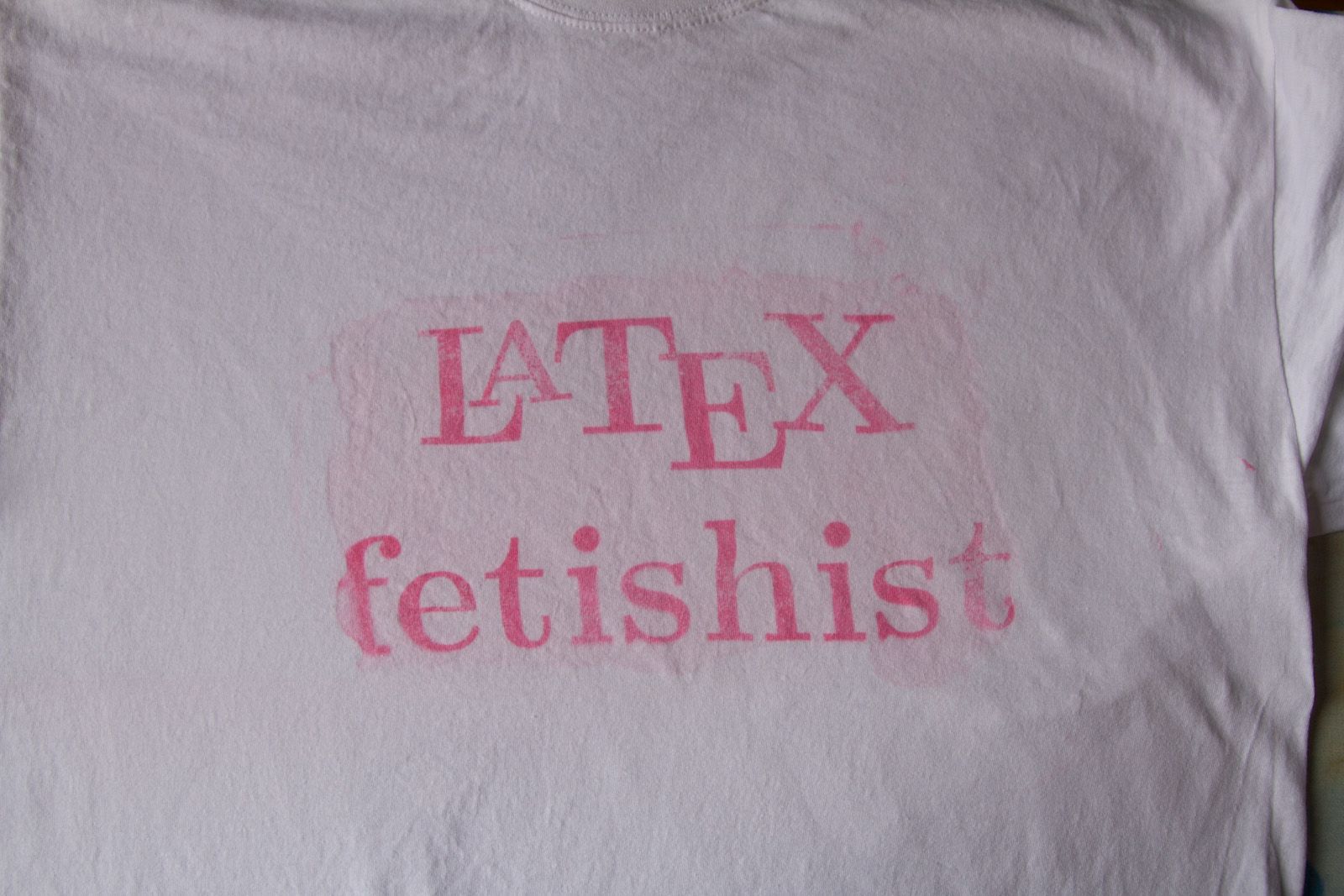 Are you a LaTeX fetishist? Creating a shirt with LaTeX and Lumi Inkodye