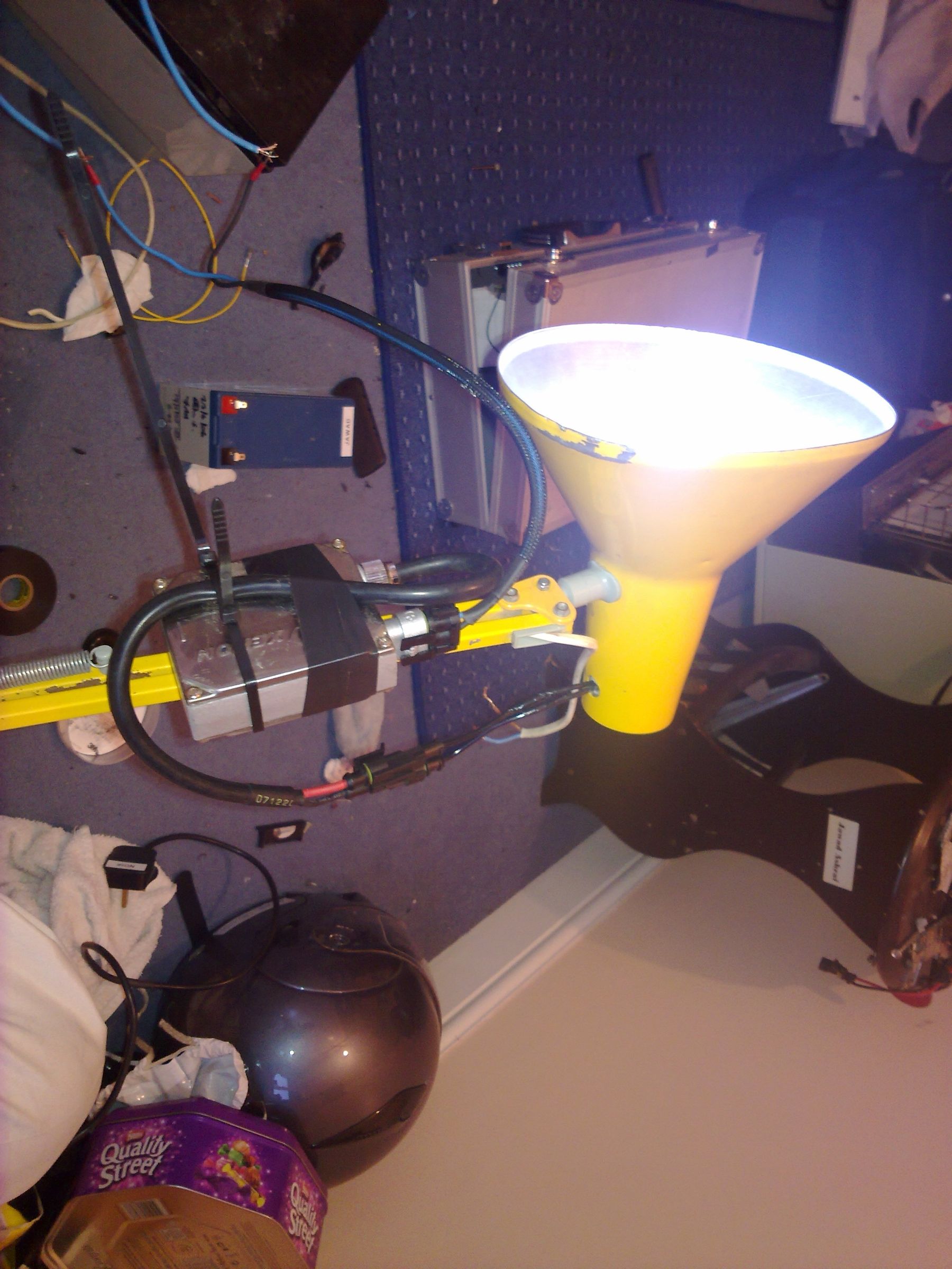 HID Xenon House Bulb PORTABLE 12v Lamp