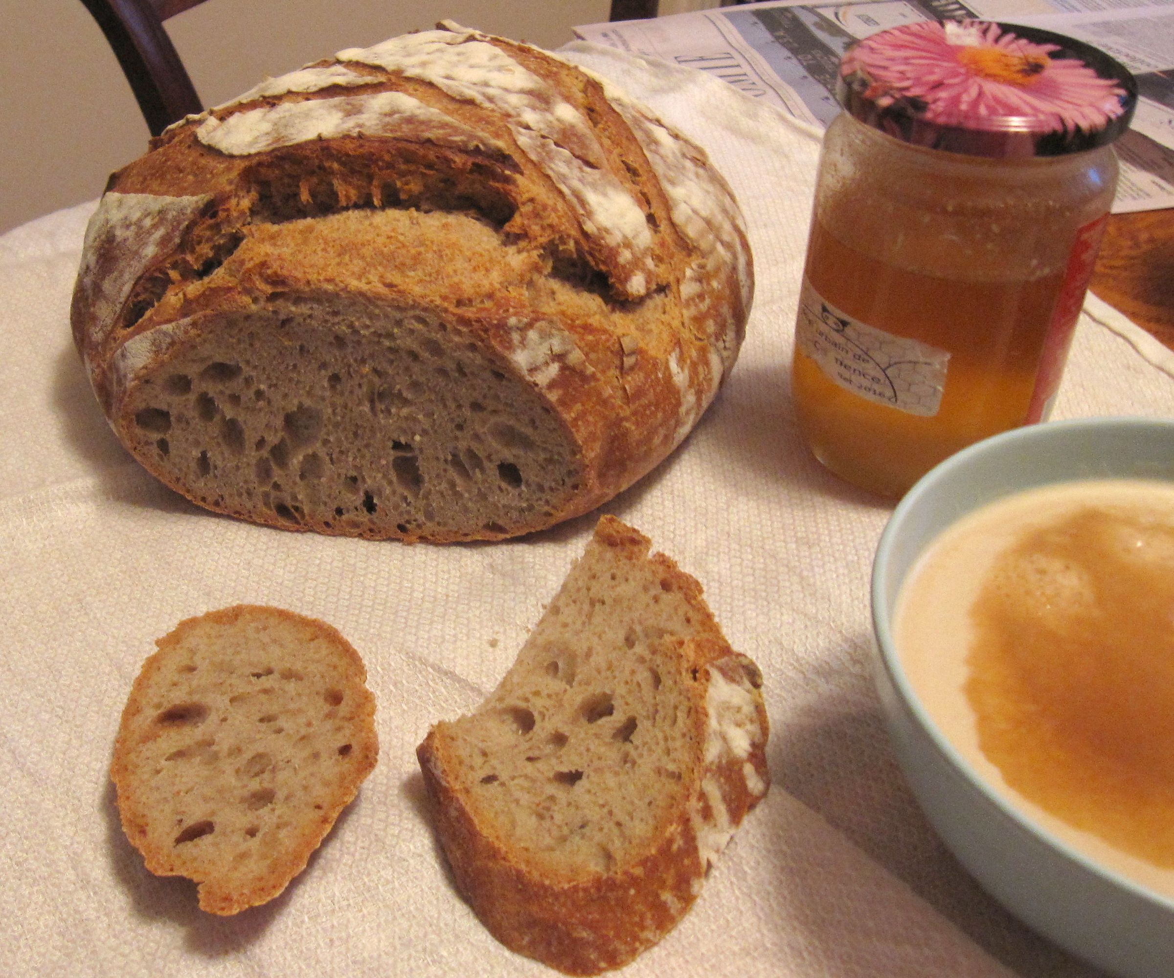 Pain Au Levain Made With Only One Hand (Sourdough Bread)