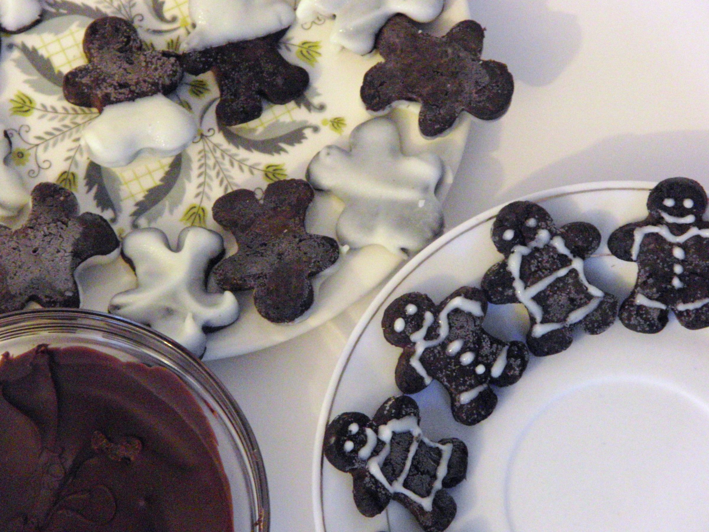 Festive Gingerbread Cheesecake Truffles