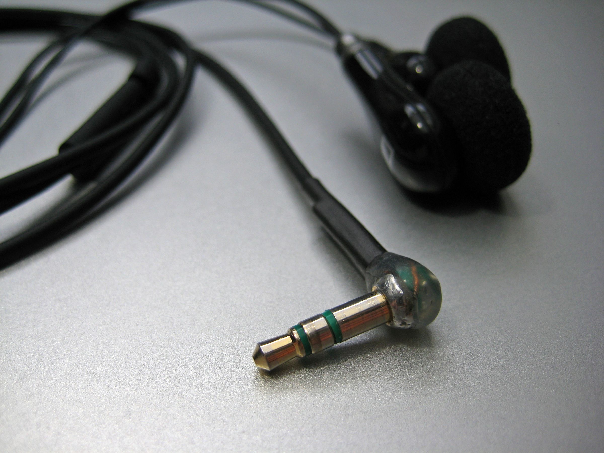 Most Reliable Headphone Fix 10 Steps (with Pictures) Instructables