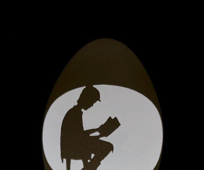 CNC Egg Shell Engraving