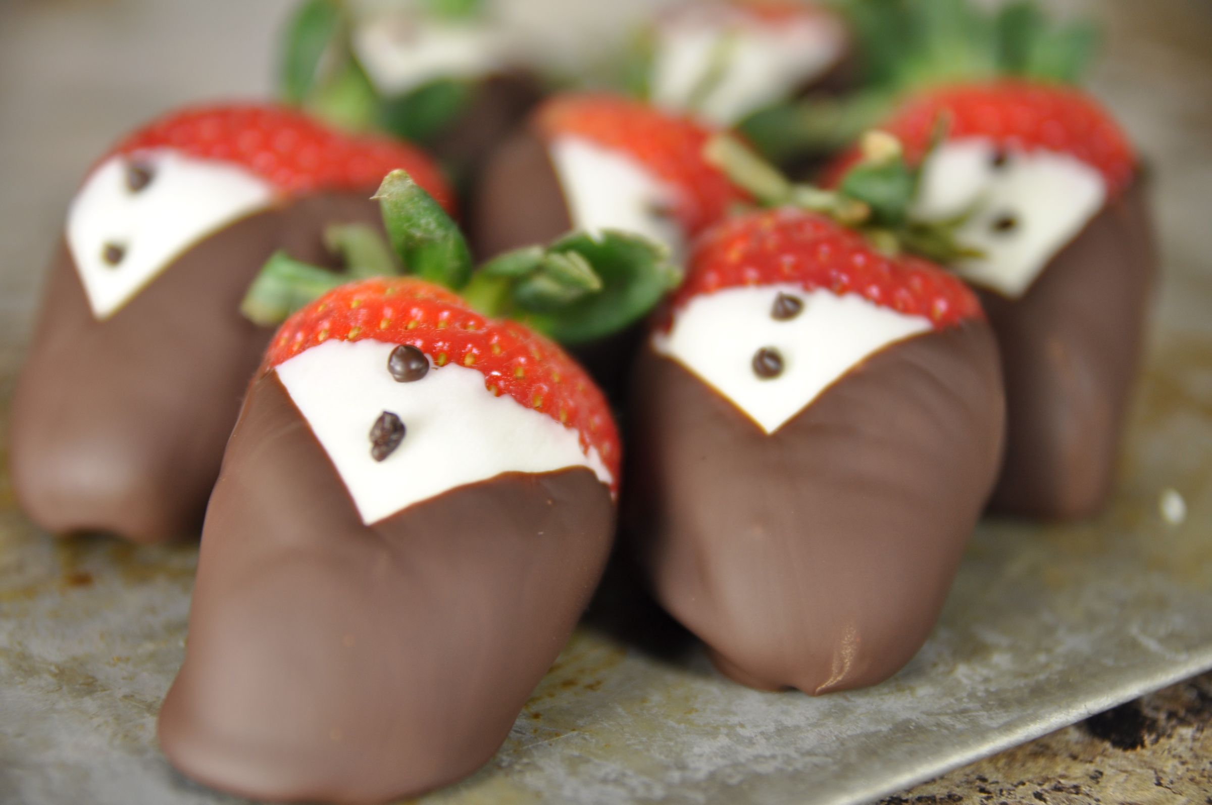 Tuxedo Strawberries (Great Valentine's Day Gift)