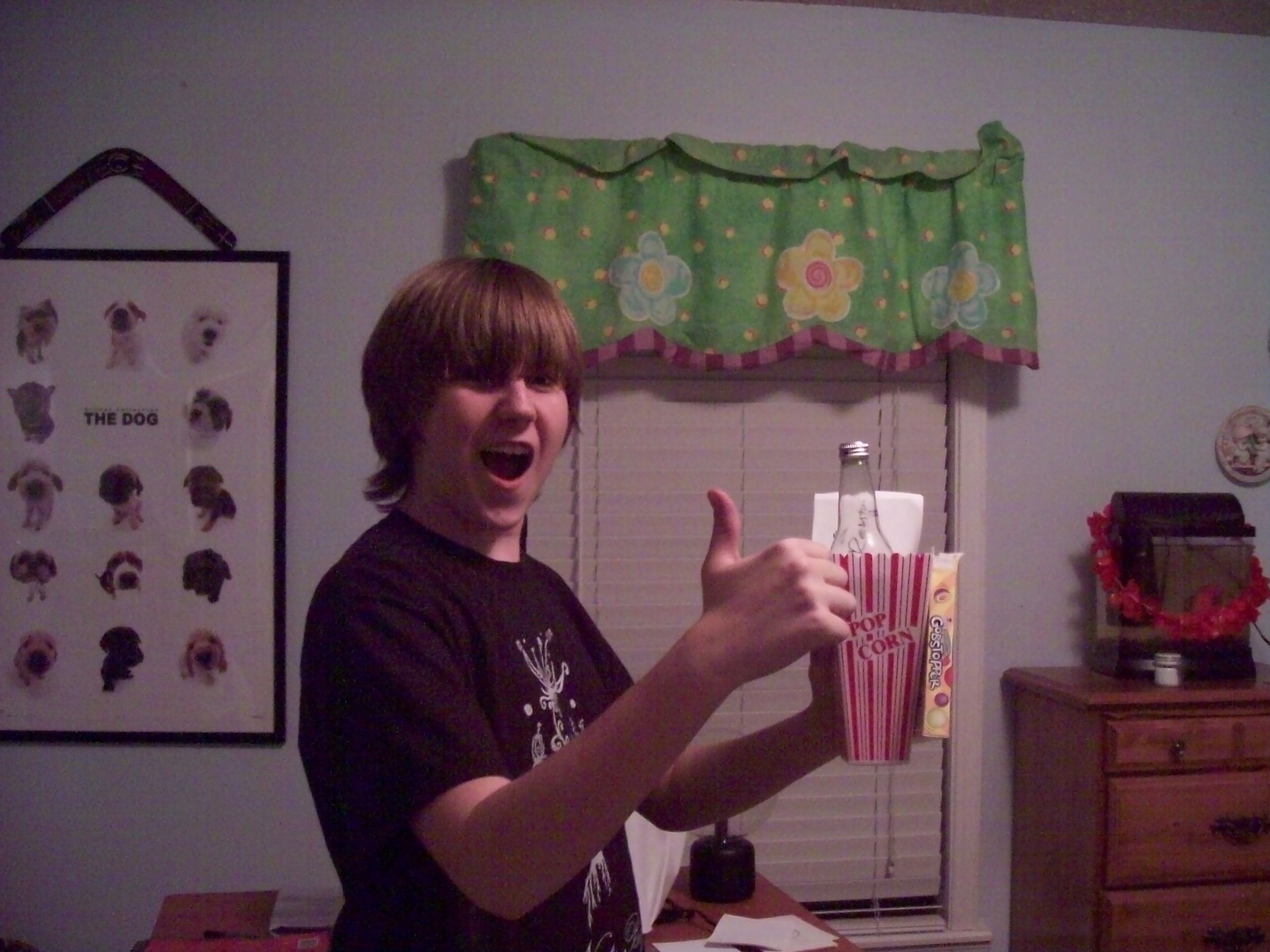 Make Movie Gift Baskets for $8