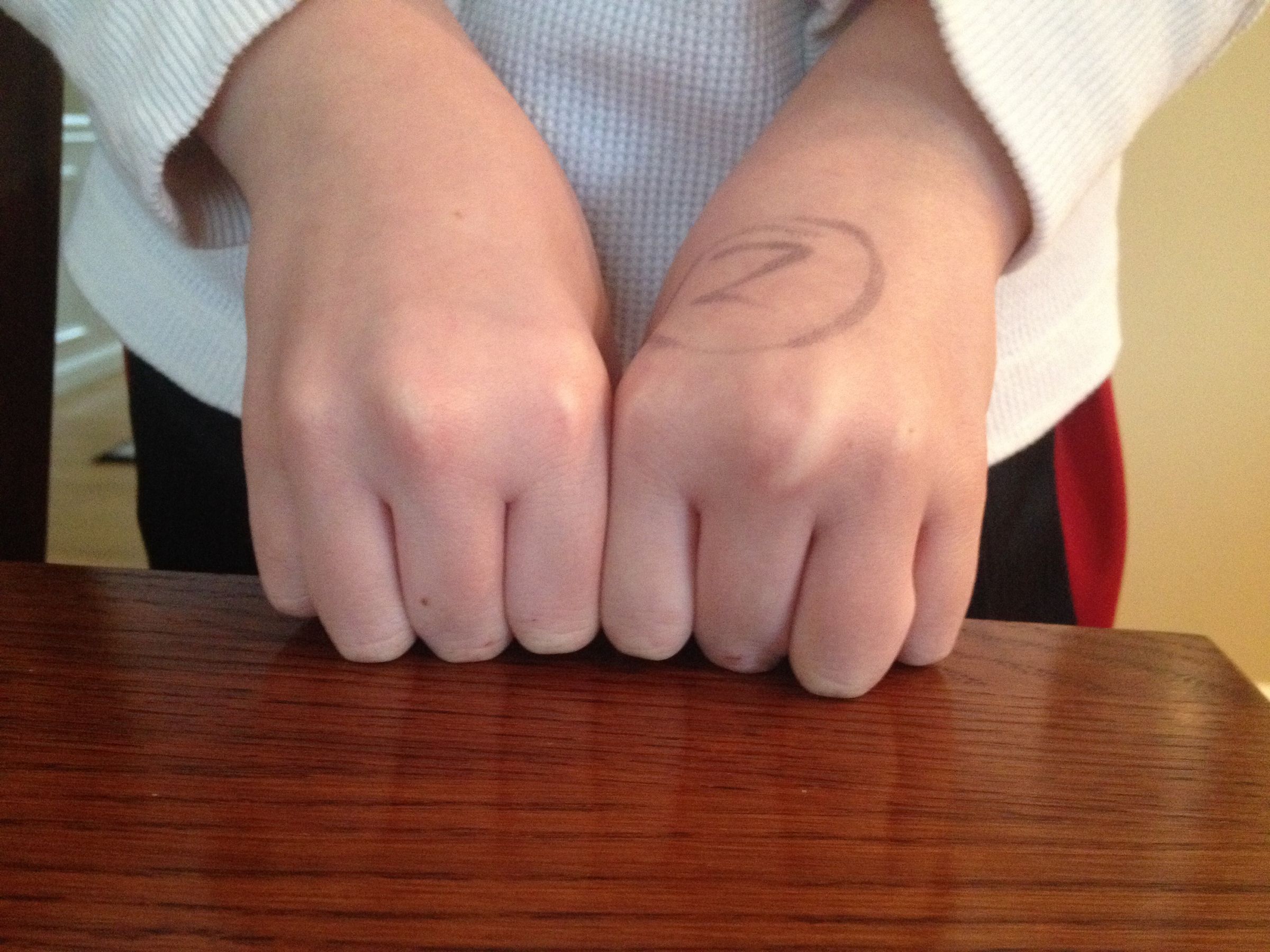 Bloody Knuckles, Better Version 3 Steps Instructables