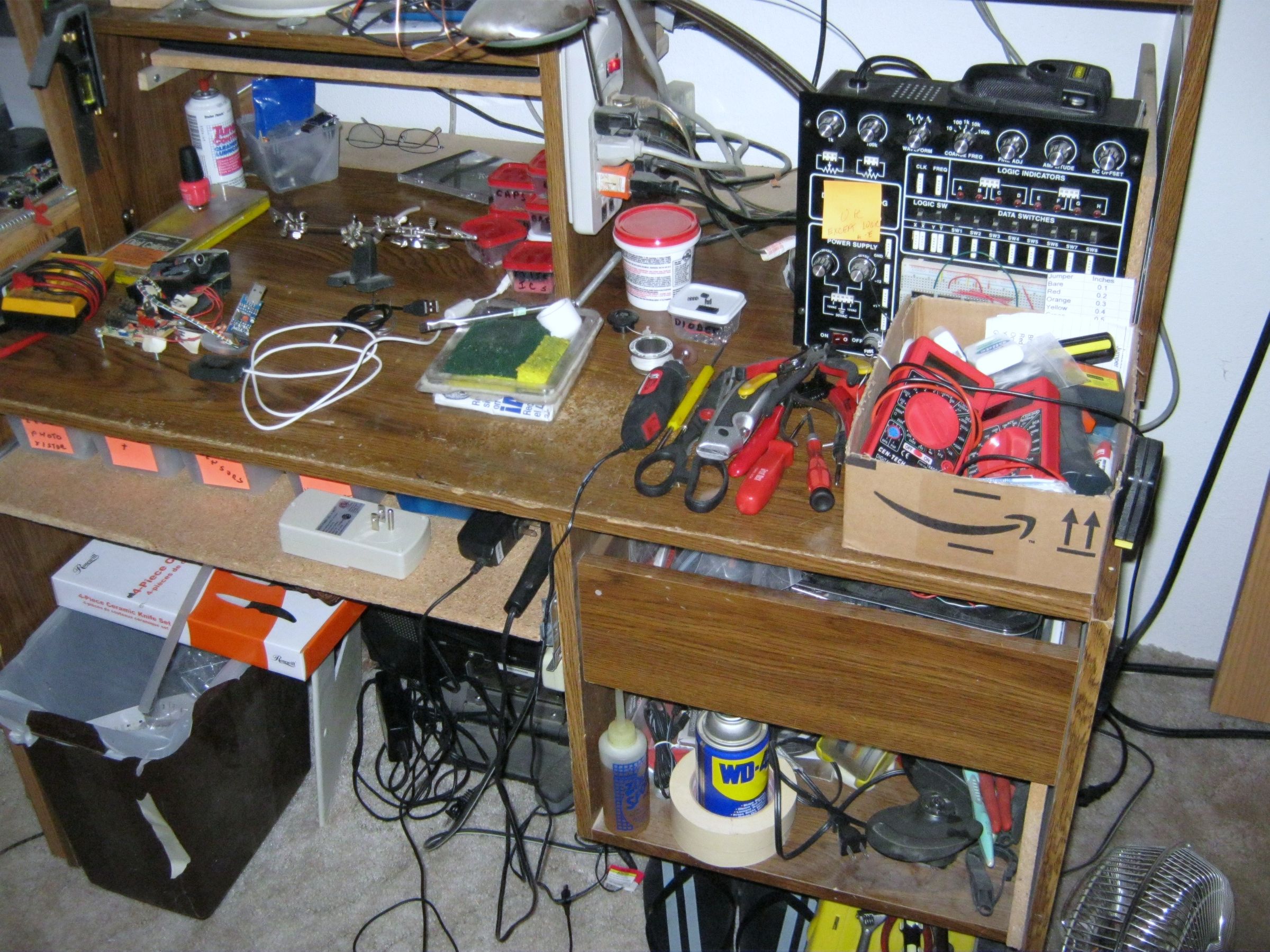 Bedroom-Office-Workspace