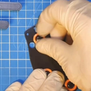 GLUE THE SILICONE FEET