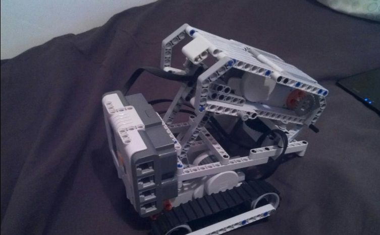 Lego NXT MLRS 