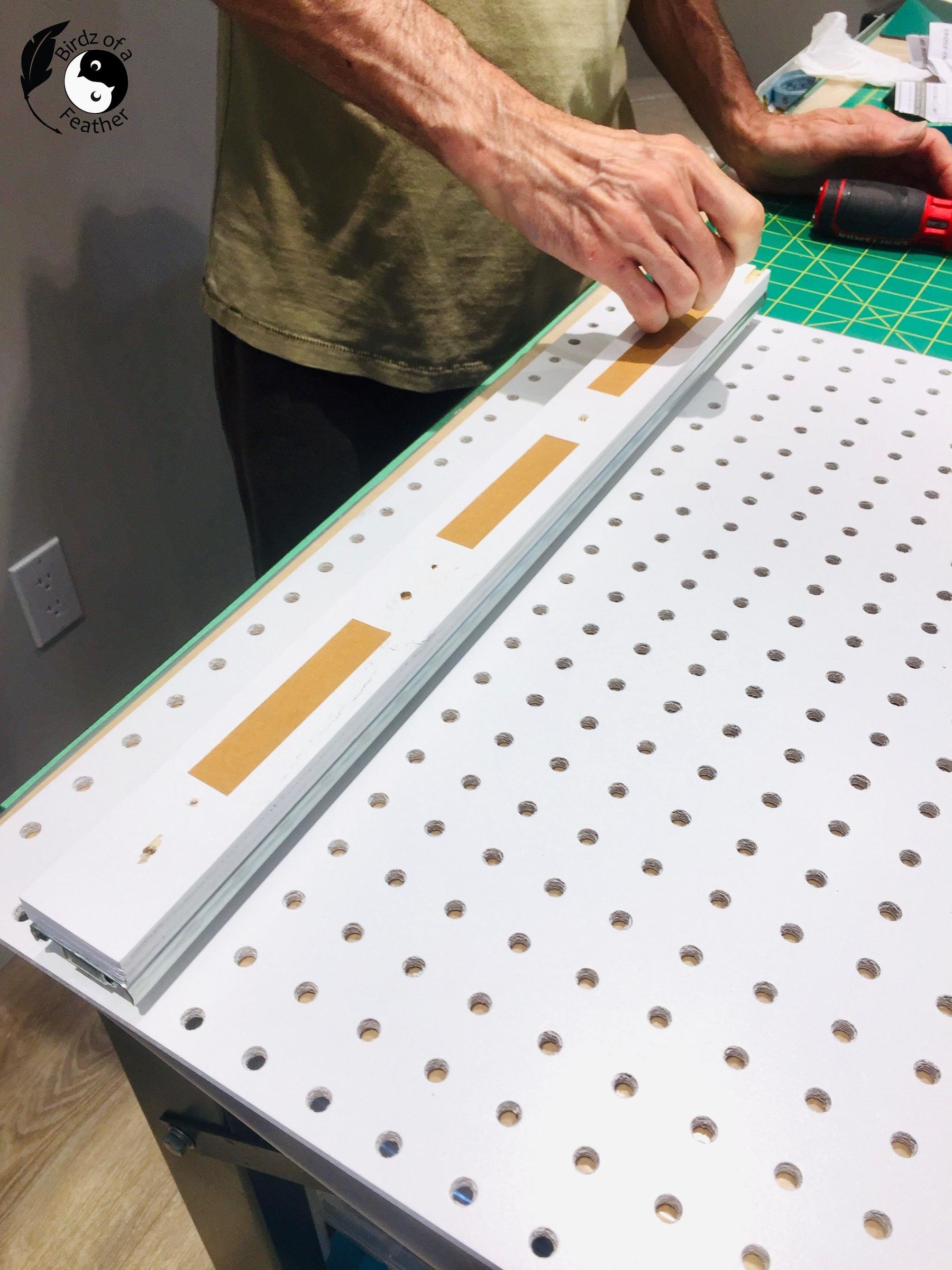 How to Make a Hidden Pegboard That Slides! 11 Steps (with Pictures