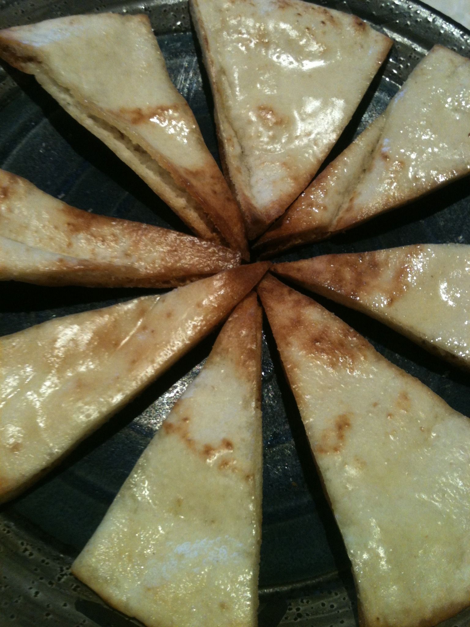 Delicious Garlic Pita Chips