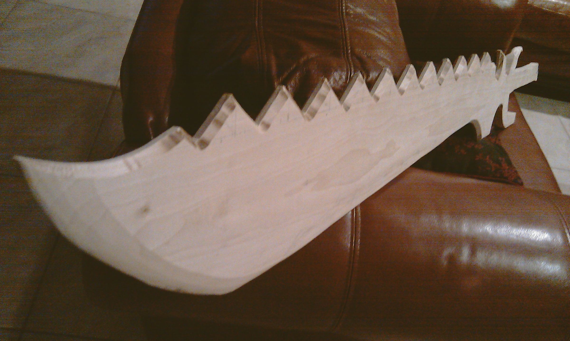 Black Gold Saw Sword : 7 Steps (with Pictures) - Instructables