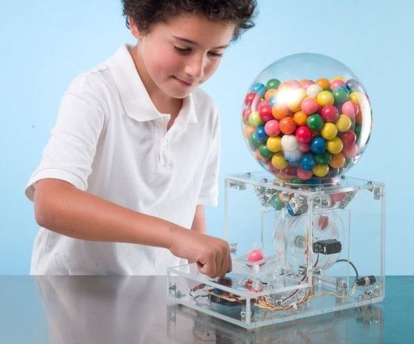 Arduino All the Things--  Secret Knock Gumball Machine by Ayush