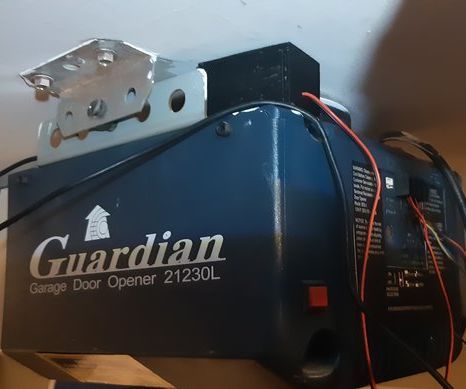 Simple Garage Door Hack : 4 Steps (with Pictures) - Instructables