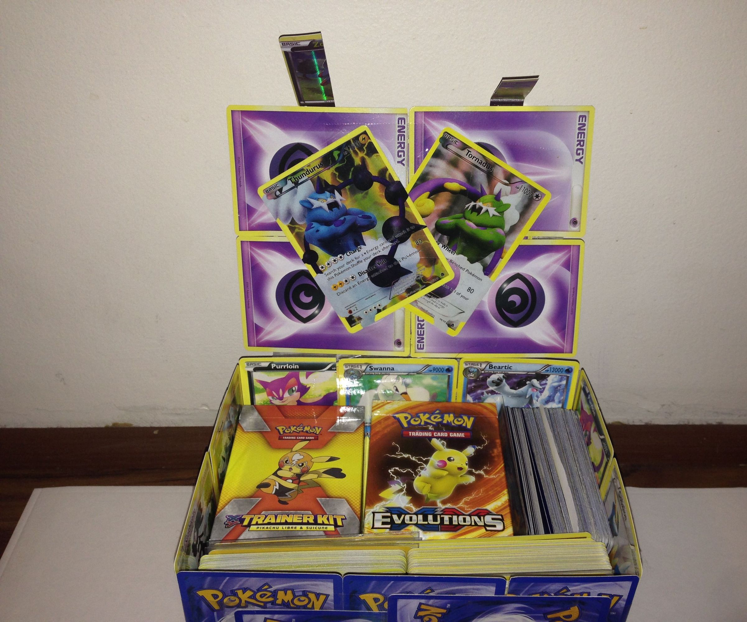 DIY Pokèmon Card Container