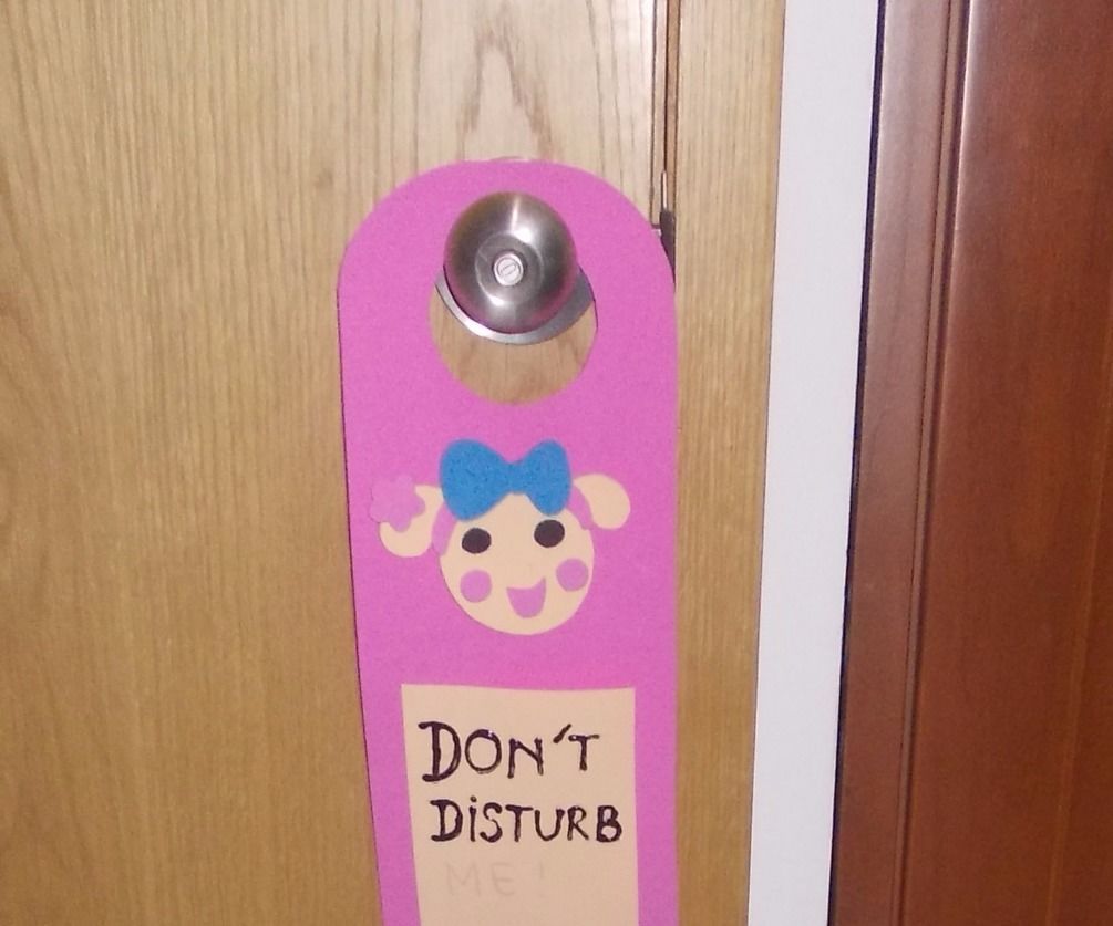 Miss La Sen Foam Door Hanger