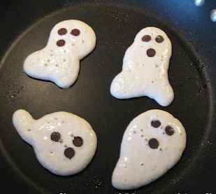 Ghostly Pancakes
