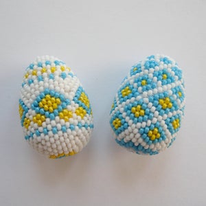 Using Beads and Geometry to Decorate Eggs