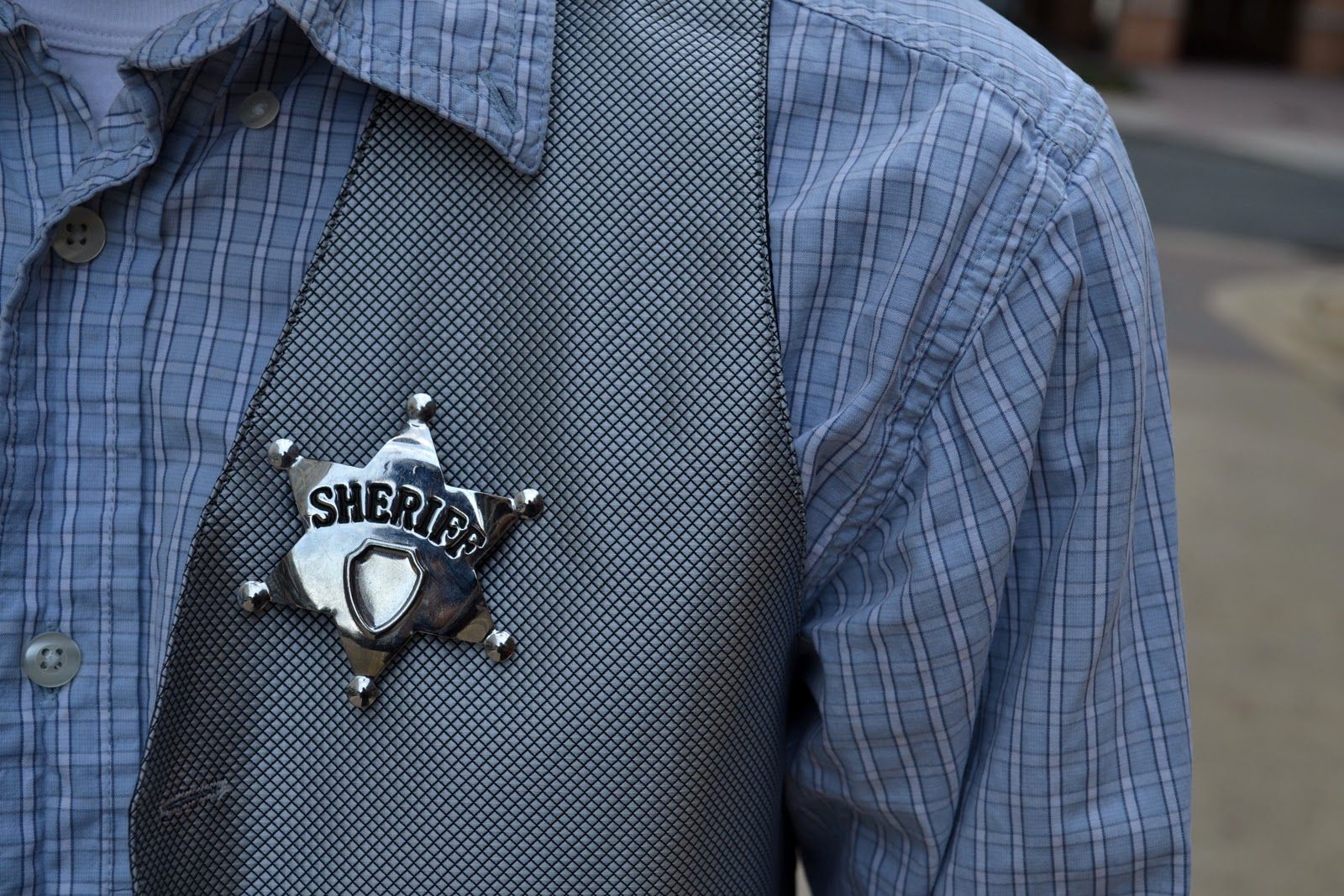 Fix that Badge Sheriff!