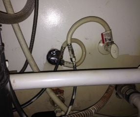PLUMBING HACK : 4 Steps - Instructables