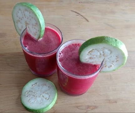 Detox Juice Recipe - a League of Carrots, Beets, Apples, Guava & Ginger