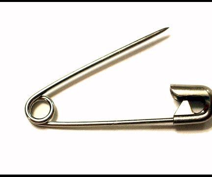 Super Easy Way to Organize Safety Pins!!