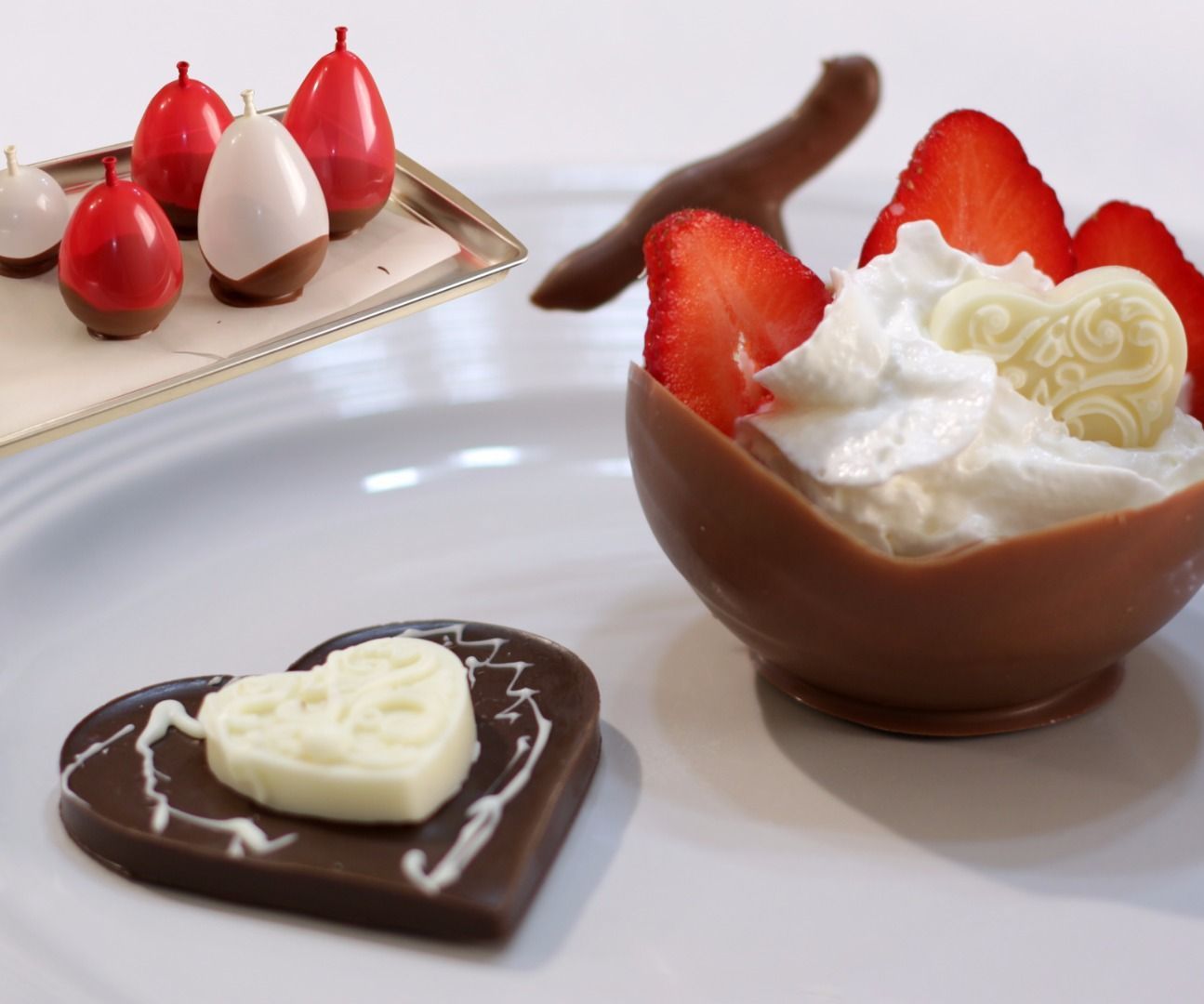 Chocolate Bowls From Balloons