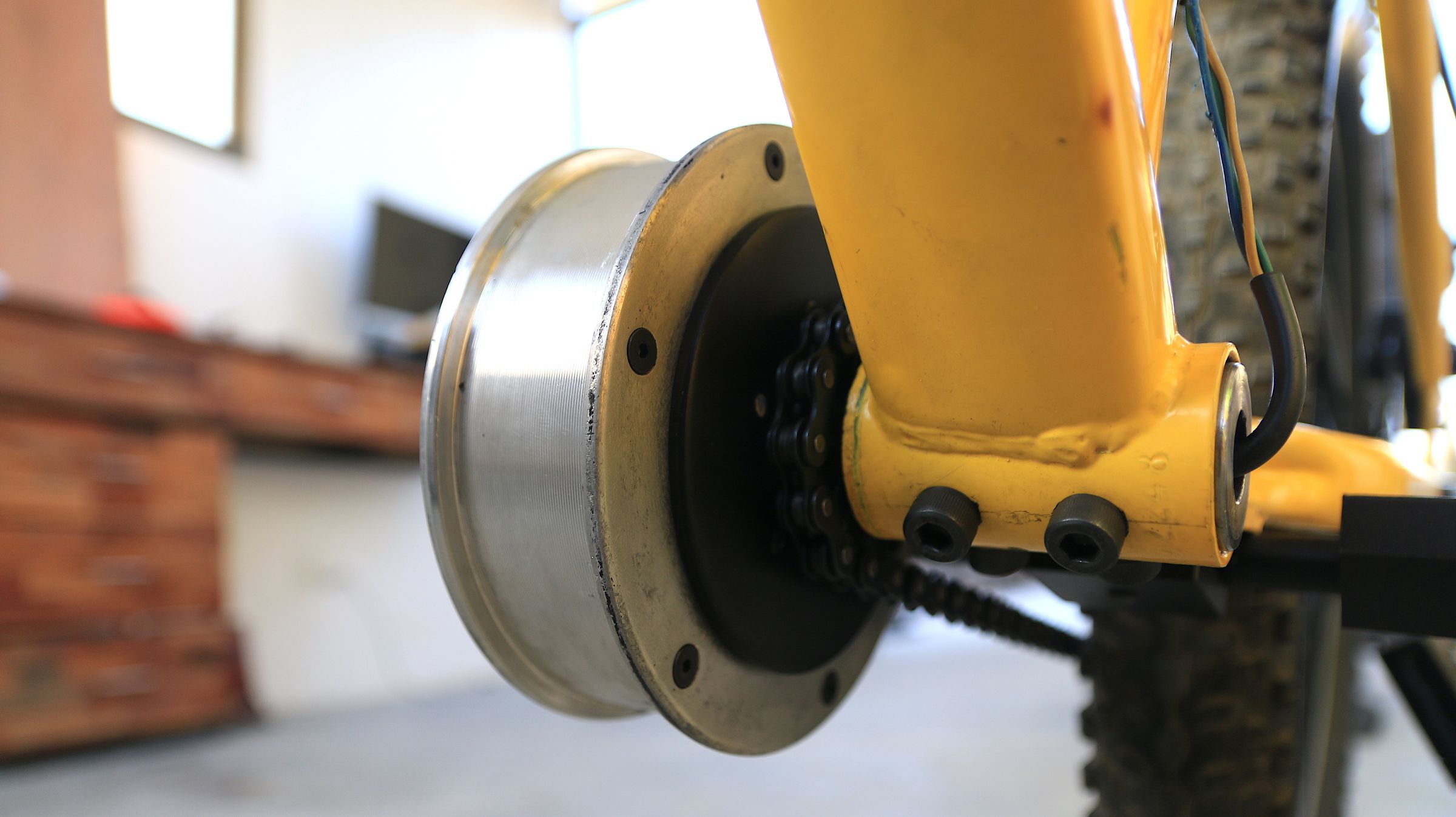 Electric Bike Conversion Guide: DIY Kits & Installation Tips 2025