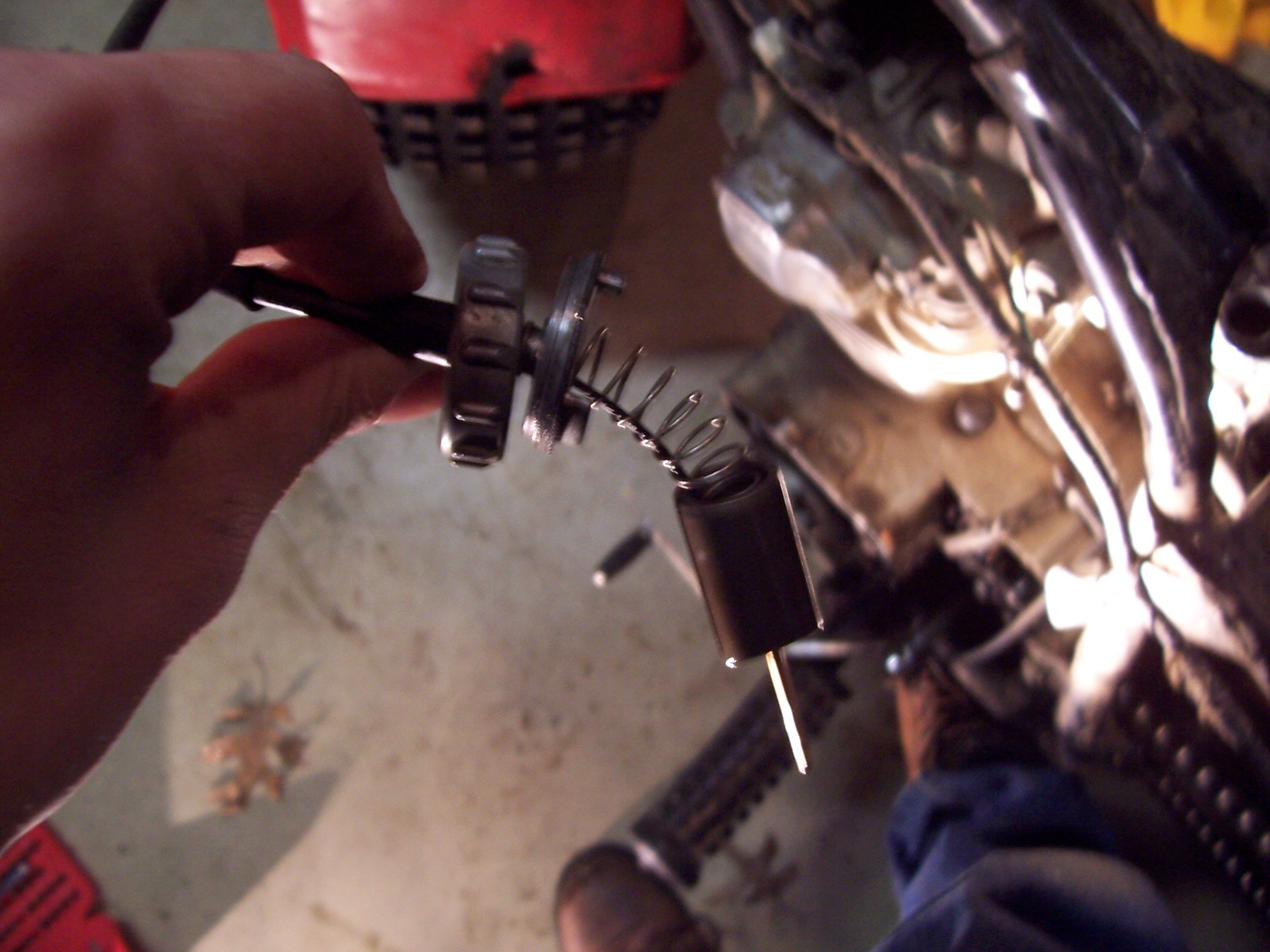 How to Clean a Dirtbike/4 Wheeler Carb and Lower Polution 16 Steps