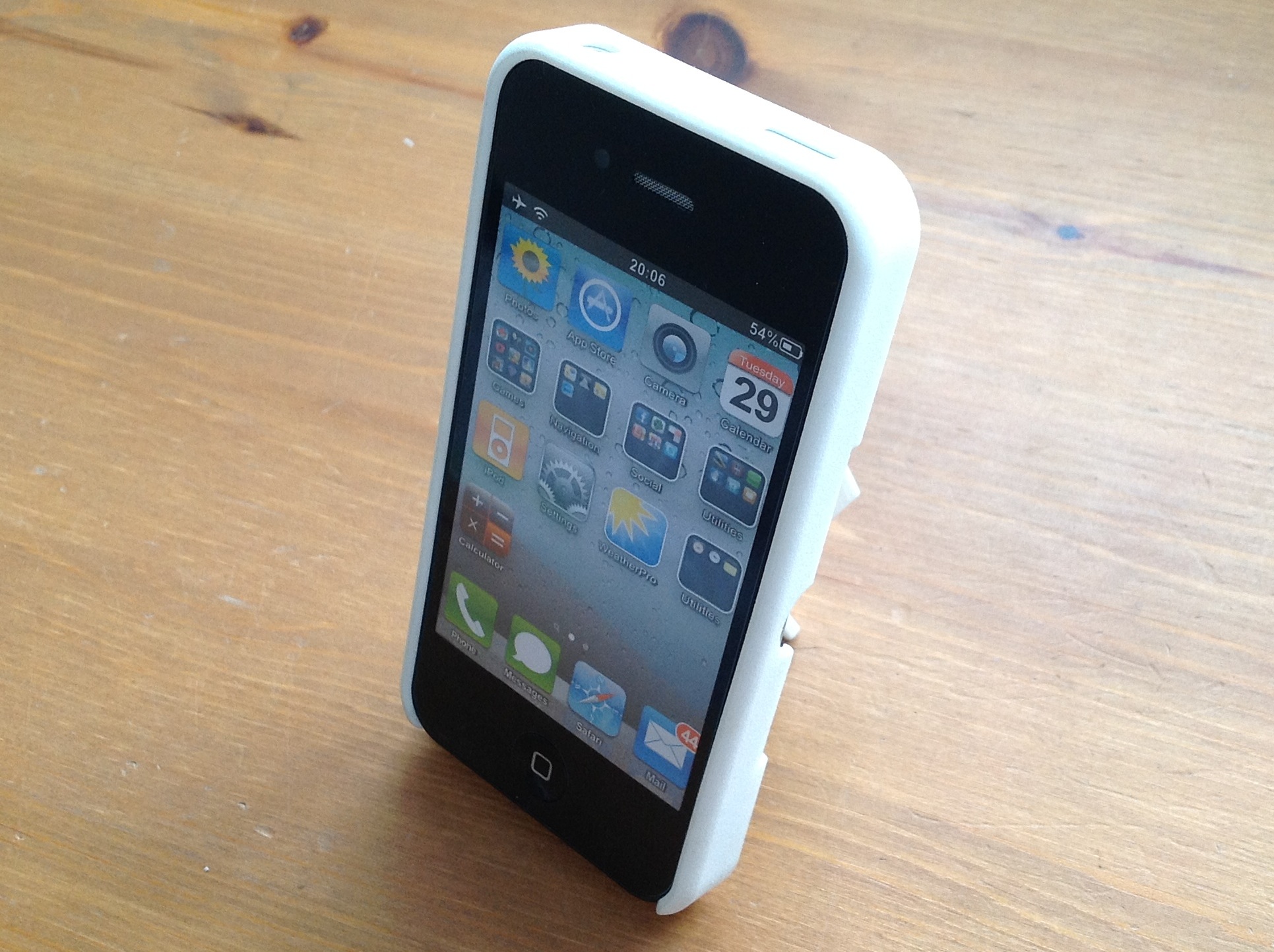 TriStand 3D Printed IPhone Case With Built in Stands 3 Steps