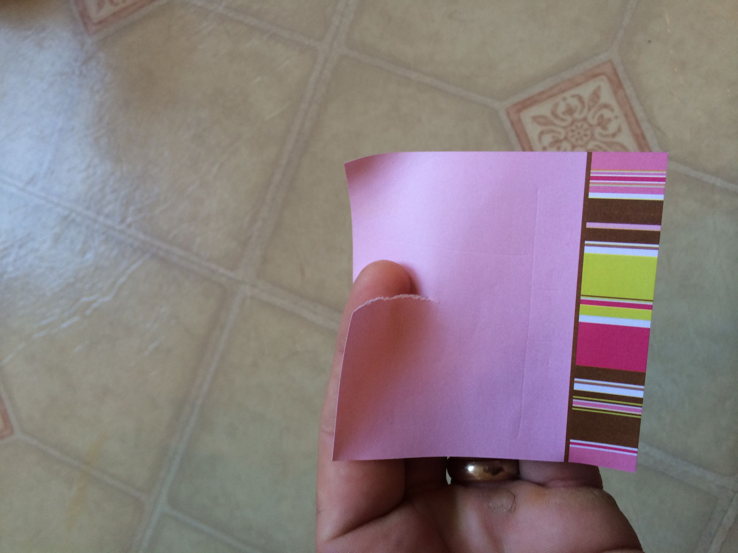 How to Drill a Mess Free Hole With Only a Post-it Note : 3 Steps (with ...