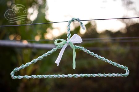 Laced Hangers Using Macrame