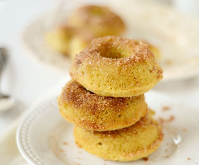 Coconut Flour Cinnamon Doughnuts