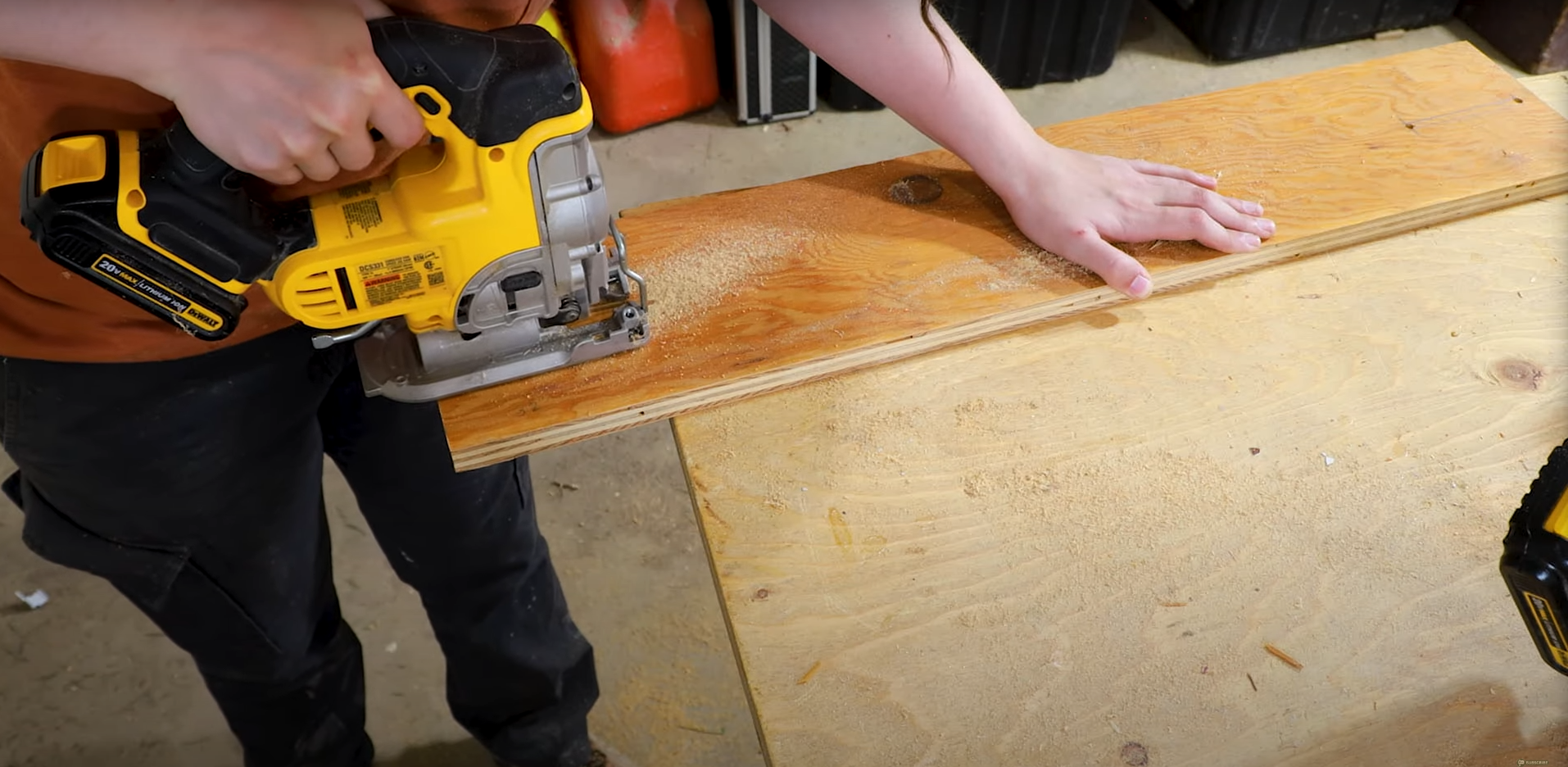 Jigsaw Using Step How to Make a Stair Tread Jig (Quick and Easy!) : 6 Steps (with ...